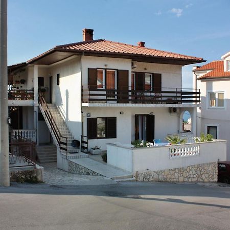 Apartment Vrbnik 5301B Extérieur photo
